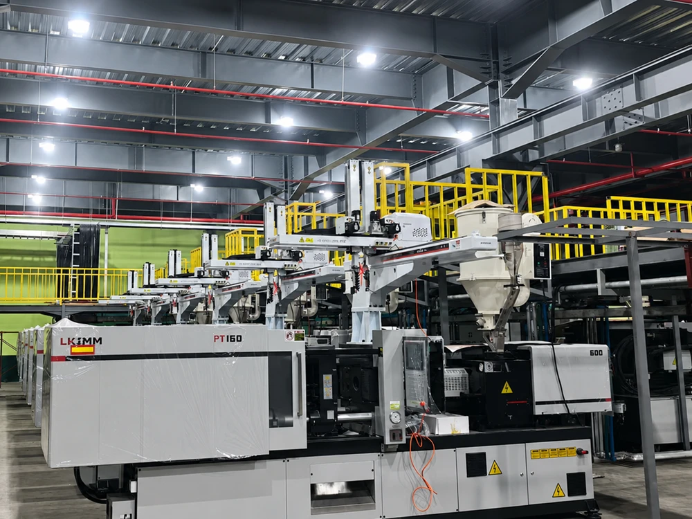 Injection Molding Automated Production Line